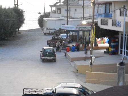 Teenage boys in front of the Sidonia market.