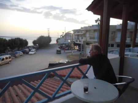 A sleepy street in Sidonia at sunset.